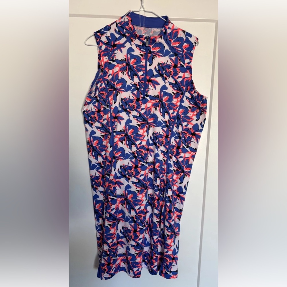 NWT Tail White Label Womens Golf Activewear Dress Large UPF 50 Blue Pink